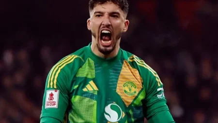 Manchester United’da Sakatlıkla Mücadele Eden Altay Bayındır, Sahalara Dönmeye Hazırlanıyor