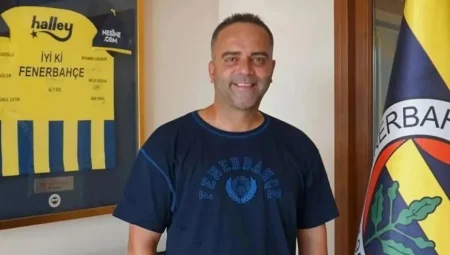 Semih Şentürk’ten derbi tahmini: ‘Fenerbahçe çok farklı yener’