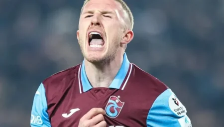 Lundstram, Trabzonspor’da 8 numarada parladı!