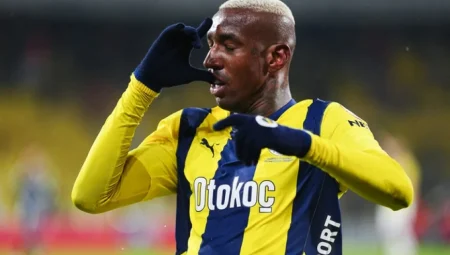 Fenerbahçe-Rangers maçı ne zaman, hangi kanalda, hakemi kim?