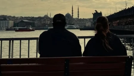 Mauro Icardi ve China Suarez’in oturduğu bank Google’da turistik yer oldu