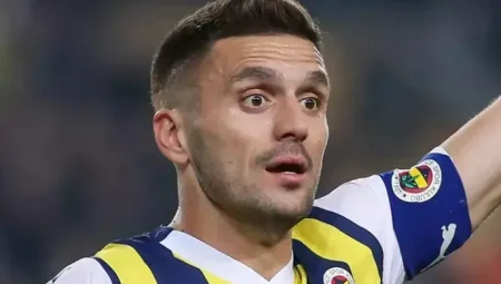 Fenerbahçe’de Dzeko’nun Geleceği Belirsiz! Tadic’e Ajax’tan Sürpriz Teklif