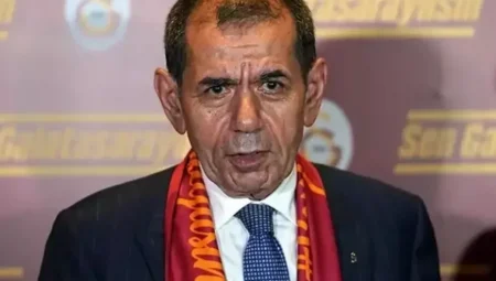 Galatasaray Başkanı Dursun Özbek’ten Derbi Öncesi Primi Oyunculara Bırakan Teklif