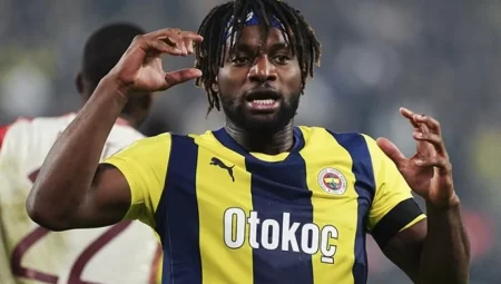 Allan Saint-Maximin’den Mourinho’ya övgü: ‘Futbol dünyasında bunu kimse yapmaz’