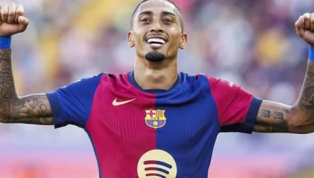 Barcelona’nın 4 gollü galibiyetine ilginç detay: Raphinha attığı gol için özür diledi