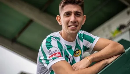 Avrupa’da parlayan Beşiktaşlı Ege Tıknaz, Portekiz Ligi’nde zirveye yürüyor