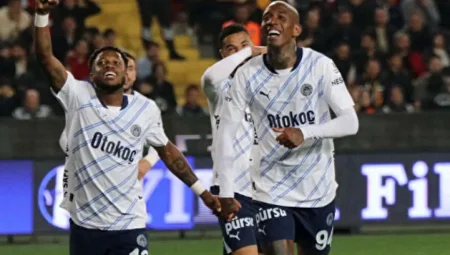 Fenerbahçeli Fred ülkesine dönüyor mu: Internacional transfer için 7 milyon euroyu gözden çıkardı